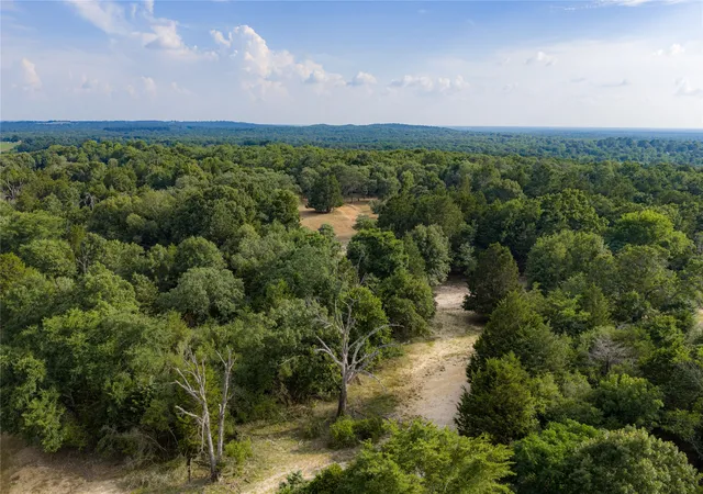 Photo 3 of House for sale at 3350 Fm 1256, Eustace, TX 75124 | MLS# 21326541 | Listing updated on 2026-08-22