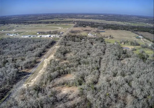 Photo 4 of Sale Pending at 7270 Fm 1567, Lone Oak, TX 75453 | MLS# 21326454 | Listing updated on 2026-08-28