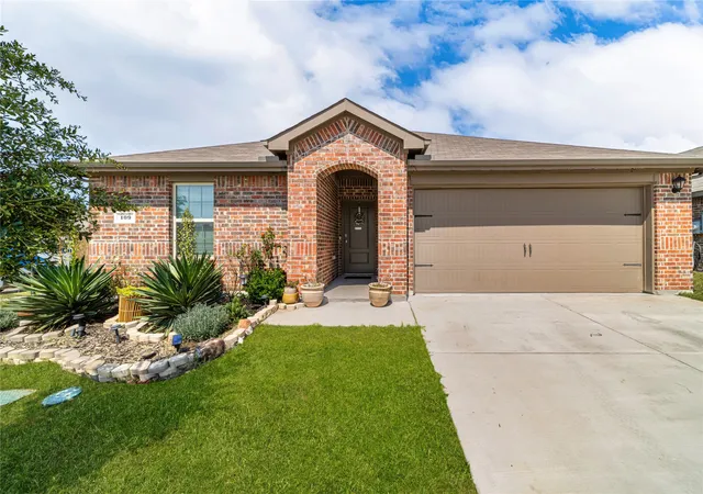 Photo 2 of Single family home for sale at 109 Clason, Royse City, TX 75189 | MLS# 21326643 | Listing updated on 2026-08-27