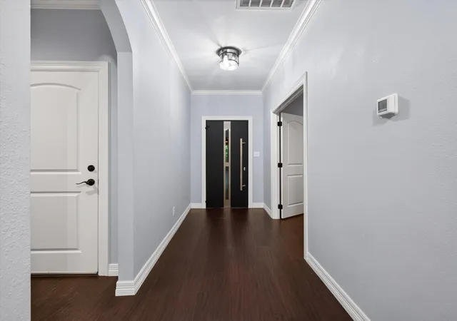 Photo 3 of Single family home for sale at 902 N Main St, Tioga, TX 76271 | MLS# 21312369 | Listing updated on 2026-08-24