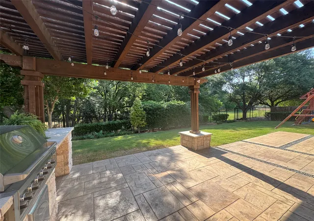 Photo 2 of Single family home for sale at 2113 Garden Brook Wy, Allen, TX 75013 | MLS# 21324654 | Listing updated on 2026-08-30