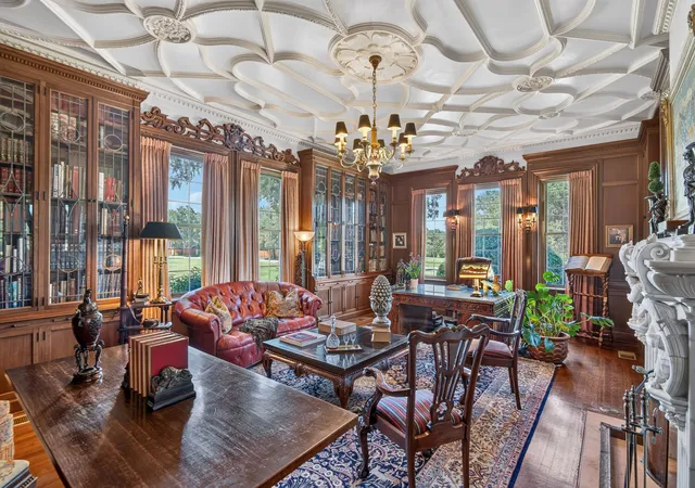 Photo 1 of Mansion for sale at 3100 Hamilton Blvd, Wichita Falls, TX 76308 | MLS# 21311787 | Listing updated on 2026-09-21