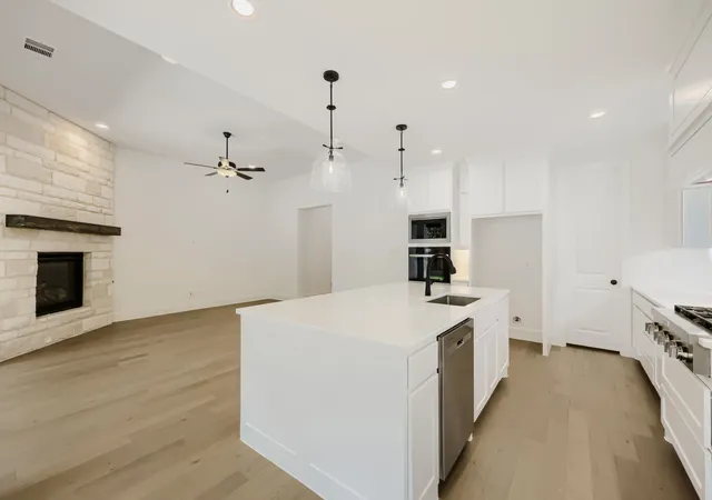 Photo 2 of Single family home for sale at 1813 Flowerfield Ln, Mansfield, TX 76063 | MLS# 21326768 | Listing updated on 2026-10-07
