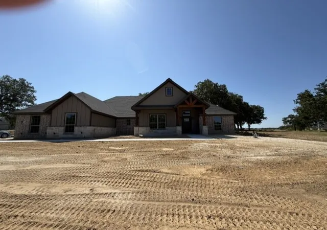 Photo 1 of Sale Pending at 2032 Camden Ln, Springtown, TX 76082 | MLS# 21326769 | Listing updated on 2026-08-22