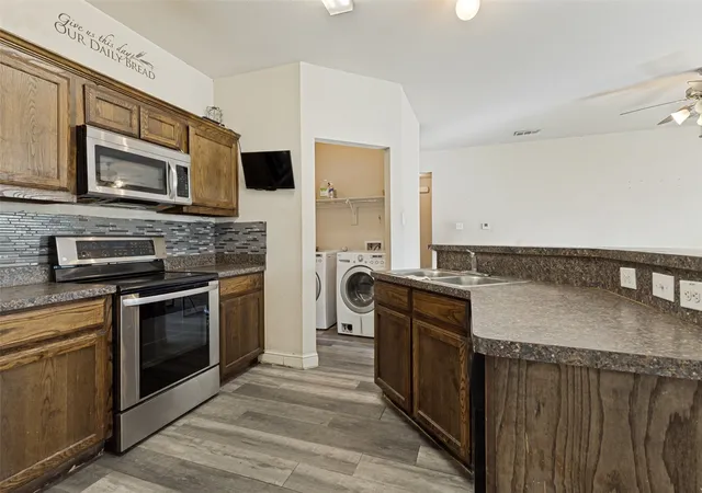 Photo 4 of Sale Pending at 13219 Alsatian Ct, Dallas, TX 75253 | MLS# 21326793 | Listing updated on 2026-08-28
