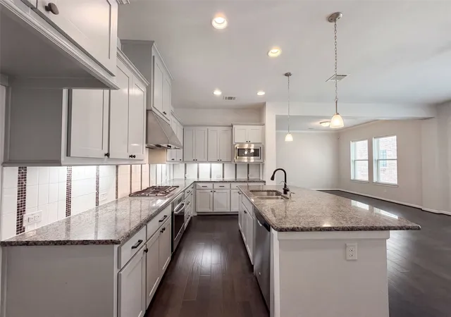 2nd image of 6756 Palo Duro Dr, Irving, TX 75063 | MLS# 21326819