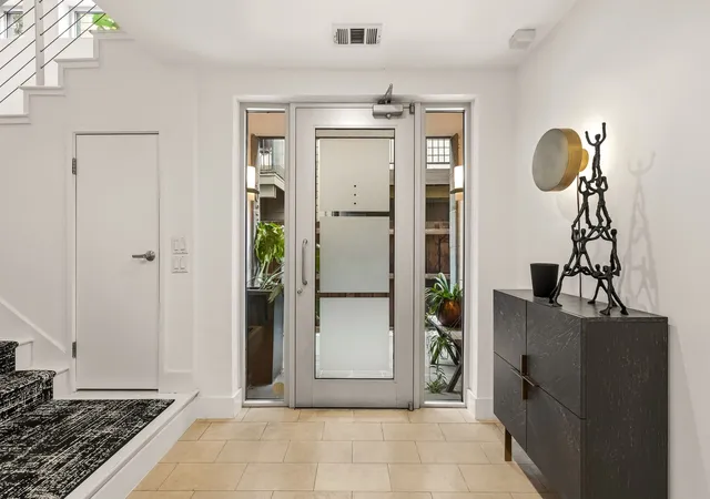 Photo 4 of Townhouse for sale at 4023 Bowser Ave, Dallas, TX 75219 | MLS# 21324937 | Listing updated on 2026-08-22