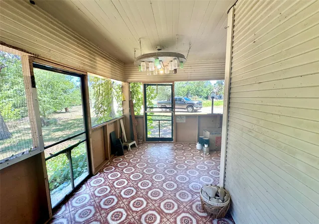 Photo 2 of Single family home for sale at 423 Strawn Rd, Ranger, TX 76470 | MLS# 21326028 | Listing updated on 2026-07-10