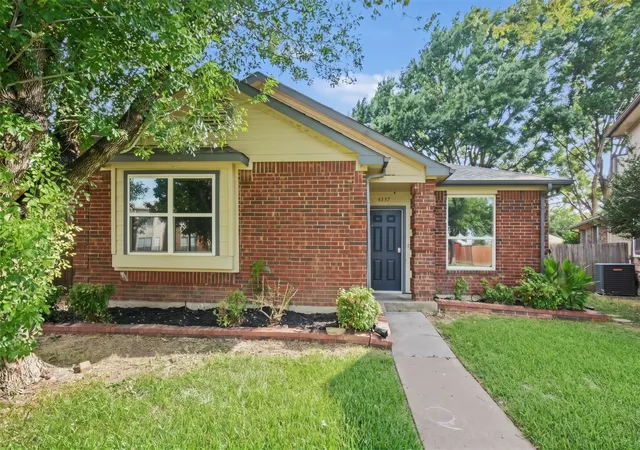 Photo 2 of Single family home for sale at 4337 Harvest Hill Rd, Carrollton, TX 75010 | MLS# 21326573 | Listing updated on 2026-10-08