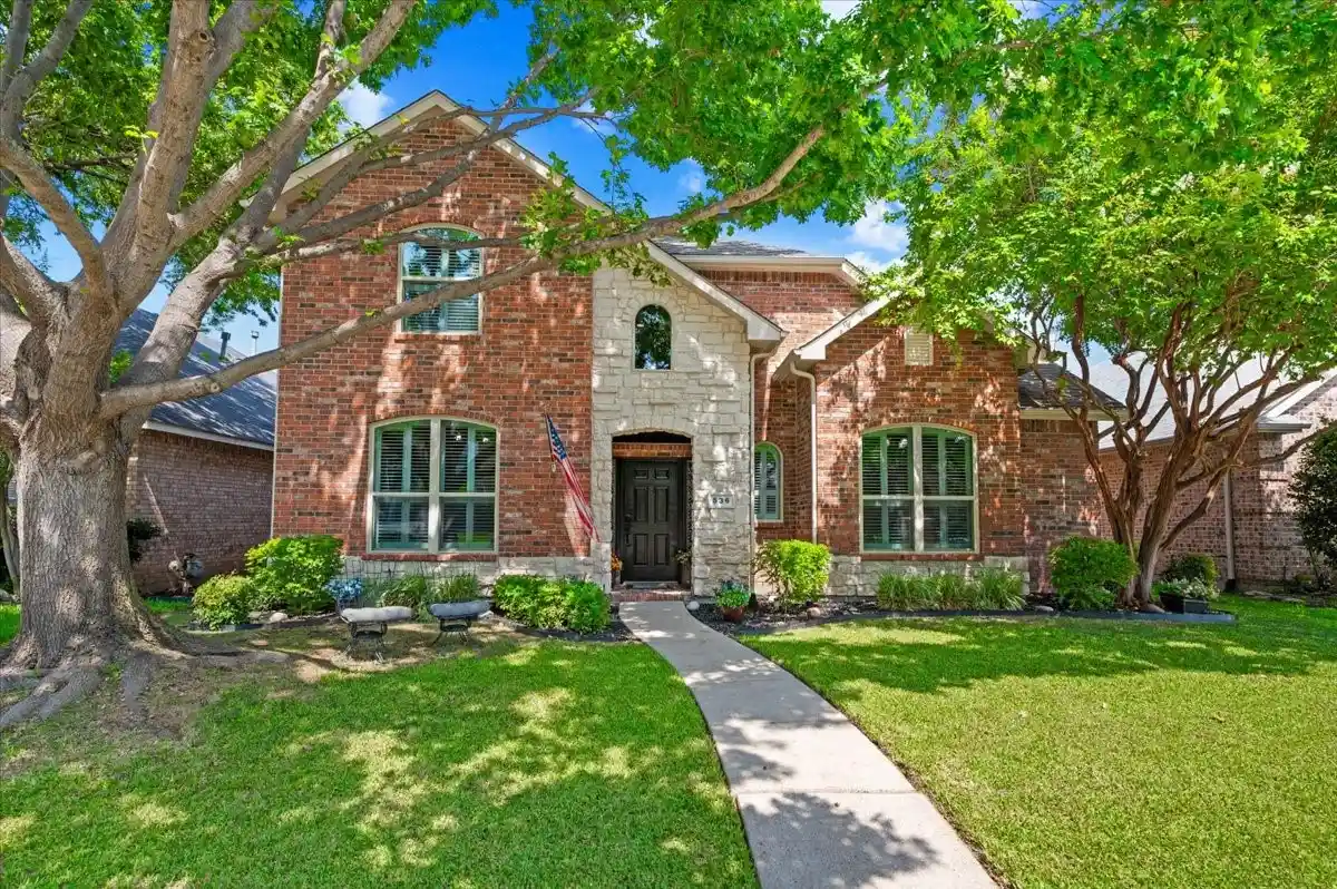 Photo 1 of Sale Pending at 536 Forest Hill Dr, Coppell, TX 75019 | MLS# 21326919 | Listing updated on 2026-10-10