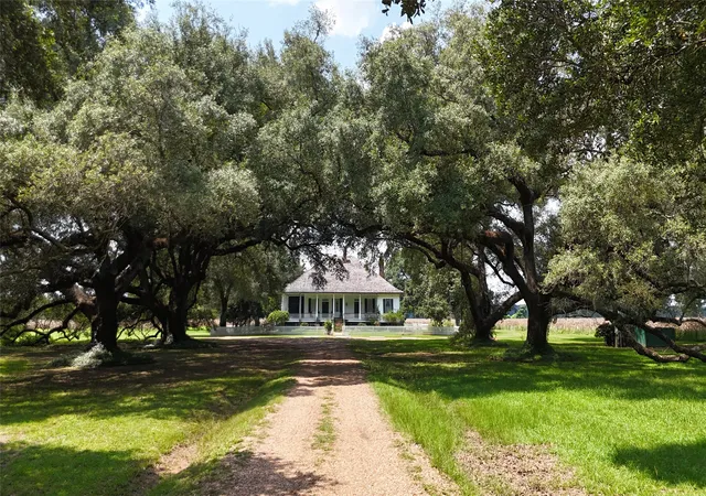 3rd image of 3110 Hwy 494, Natchitoches, LA 71457 | MLS# 21326900