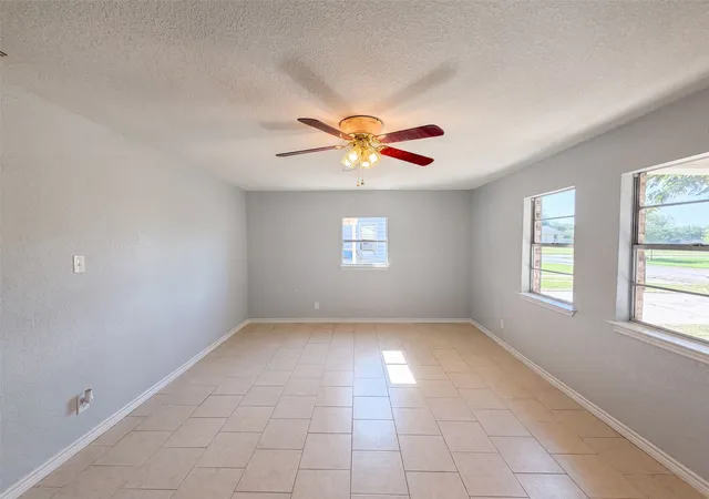 Photo 3 of Single family home for sale at 502 Jennings St, Nocona, TX 76255 | MLS# 21326945 | Listing updated on 2026-10-01