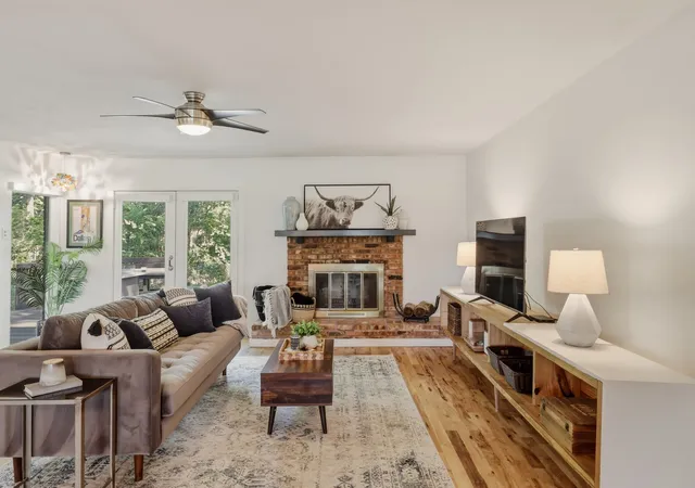 Photo 2 of Single family home for sale at 2320 Chart Dr, Dallas, TX 75228 | MLS# 21325961 | Listing updated on 2026-08-19
