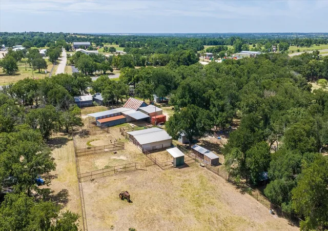 Single family home for sale at 10202 S S Us Hwy 377, Dublin, TX 76446 | MLS# 21326993 | Listing updated on 2026-09-22