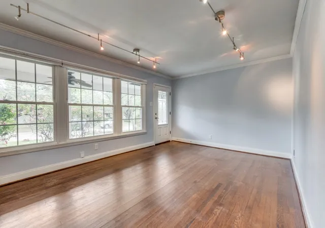 Photo 4 of Single family home for sale at 9520 Ash Creek Dr, Dallas, TX 75228 | MLS# 21322544 | Listing updated on 2026-07-10