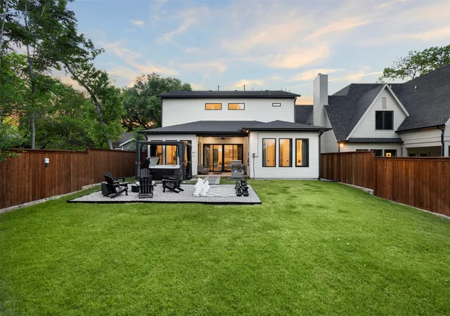 Photo 3 of Single family home for sale at 8922 San Benito Wy, Dallas, TX 75218 | MLS# 21326953 | Listing updated on 2026-07-10