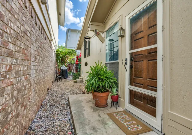 Photo 3 of Townhouse for sale at 2922 Canis Cir, Garland, TX 75044 | MLS# 21327088 | Listing updated on 2026-08-29