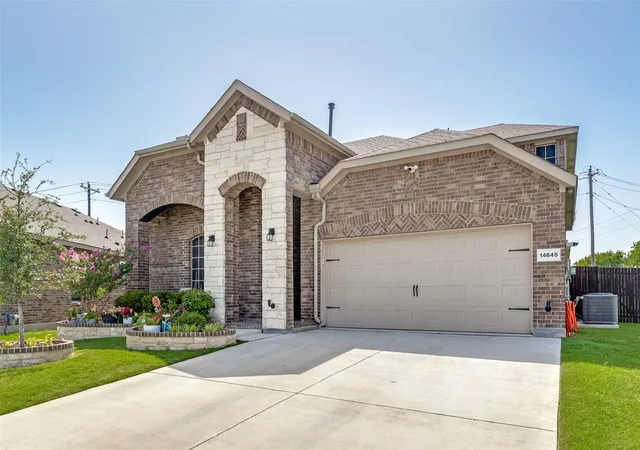 Photo 2 of Single family home for sale at 14645 Antlia Dr, Haslet, TX 76052 | MLS# 21321513 | Listing updated on 2026-08-03