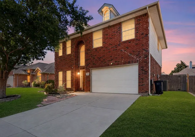 Photo 2 of Single family home for sale at 3908 Cannonwood Dr, Fort Worth, TX 76137 | MLS# 21325320 | Listing updated on 2026-07-11