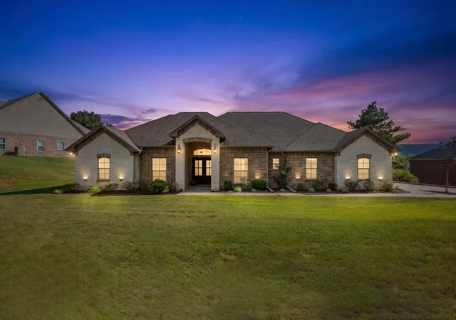 Photo 2 of Single family home for sale at 19623 Dove Ridge Dr, Lindale, TX 75771 | MLS# 21322735 | Listing updated on 2026-09-28