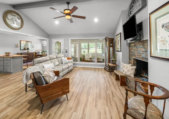 Photo 4 of Single family home for sale at 235 Fairlawn Dr, Hideaway, TX 75771 | MLS# 21324633 | Listing updated on 2026-09-28