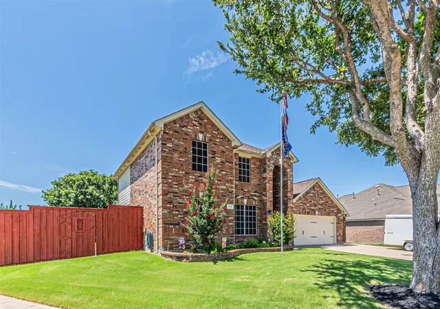 Photo 2 of Single family home for sale at 170 Bryan St, Prosper, TX 75078 | MLS# 21325800 | Listing updated on 2026-08-15