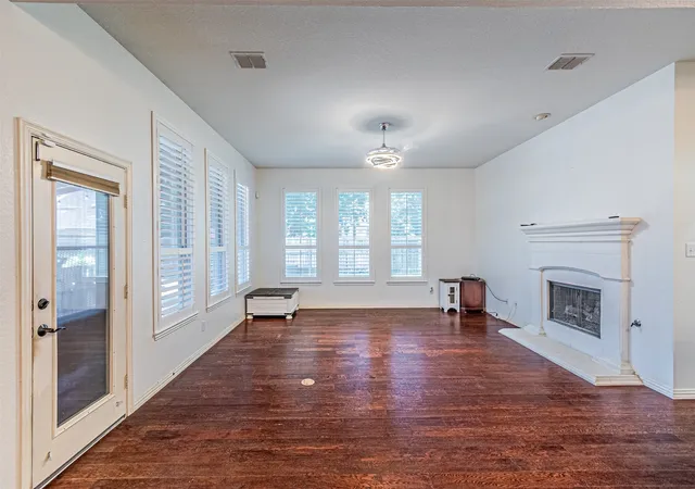 Photo 3 of Single family home for sale at 170 Bryan St, Prosper, TX 75078 | MLS# 21325800 | Listing updated on 2026-08-15