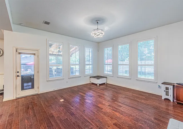 Photo 4 of Single family home for sale at 170 Bryan St, Prosper, TX 75078 | MLS# 21325800 | Listing updated on 2026-08-15