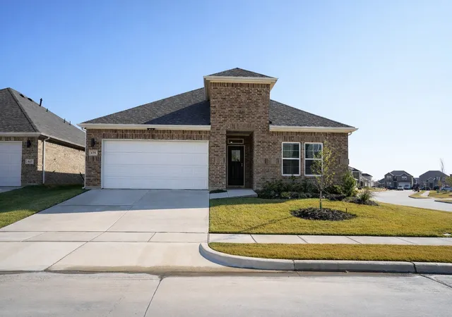 Photo 1 of Single family home for sale at 655 Scarlett St, Forney, TX 75126 | MLS# 21327177 | Listing updated on 2026-07-11