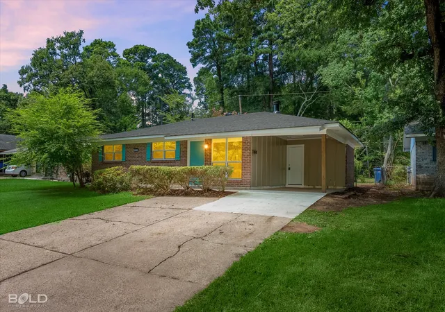 1st image of 8932 Torento Ln, Shreveport, LA 71118 | MLS# 21322290
