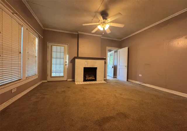 Photo 2 of Single family home for sale at 810 N 33rd St, Waco, TX 76707 | MLS# 21327190 | Listing updated on 2026-08-17