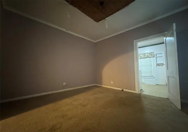 Photo 4 of Single family home for sale at 810 N 33Rd St, Waco, TX 76707 | MLS# 21327190 | Listing updated on 2026-08-17
