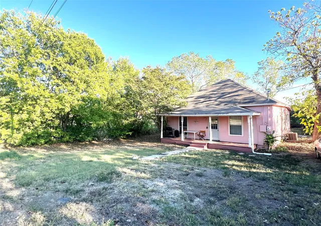 Photo 1 of Single family home for sale at 301 Dogwood Ave, Princeton, TX 75407 | MLS# 21327246 | Listing updated on 2026-10-08