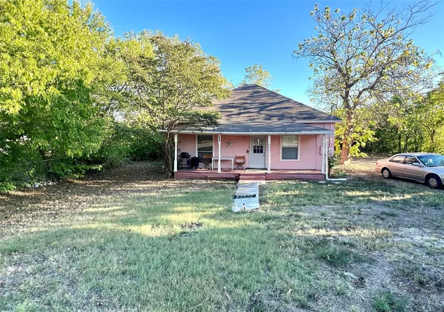 Photo 3 of Single family home for sale at 301 Dogwood Ave, Princeton, TX 75407 | MLS# 21327246 | Listing updated on 2026-10-08