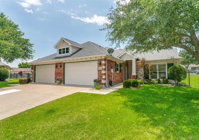 Photo 1 of Single family home for sale at 192 River Hills Ct, Mc Kinney, TX 75069 | MLS# 21312258 | Listing updated on 2026-08-04