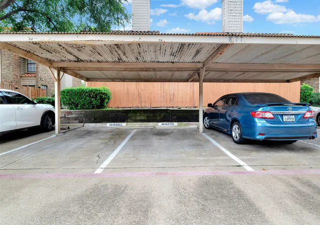 Photo 2 of Condo for sale at 877 Dublin Dr #1, Richardson, TX 75080 | MLS# 21323068 | Listing updated on 2026-08-22
