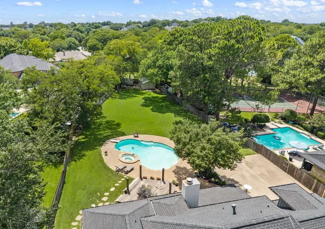 Photo 3 of Single family home for sale at 4102 Greenway Ct, Colleyville, TX 76034 | MLS# 21318378 | Listing updated on 2026-08-19