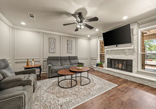 Photo 4 of Single family home for sale at 4102 Greenway Ct, Colleyville, TX 76034 | MLS# 21318378 | Listing updated on 2026-08-19