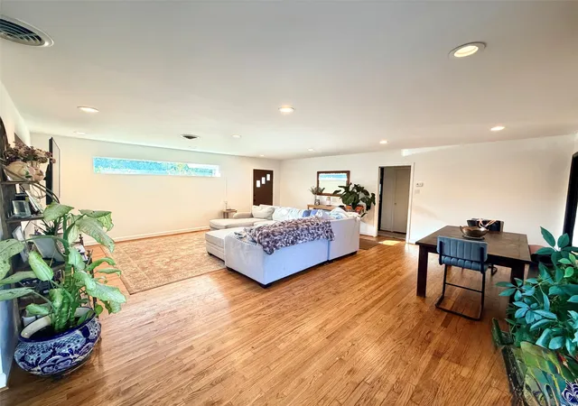 Photo 2 of Single family home for sale at 10208 San Lorenzo Dr, Dallas, TX 75228 | MLS# 21321559 | Listing updated on 2026-08-18