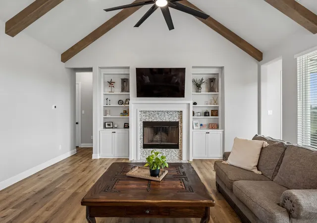 Photo 2 of Single family home for sale at 1751 Blackfoot Pkwy, Waxahachie, TX 75165 | MLS# 21322775 | Listing updated on 2026-08-22