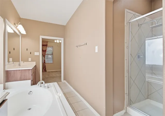 Photo 4 of Single family home for sale at 1728 Mercer Wy, Savannah, TX 76227 | MLS# 21327285 | Listing updated on 2026-09-23