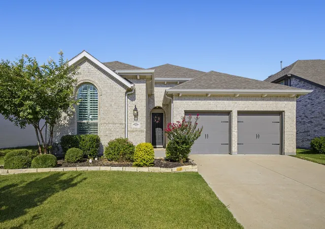 Photo 3 of Single family home for sale at 7412 Plumgrove Rd, Fort Worth, TX 76123 | MLS# 21324415 | Listing updated on 2026-07-10