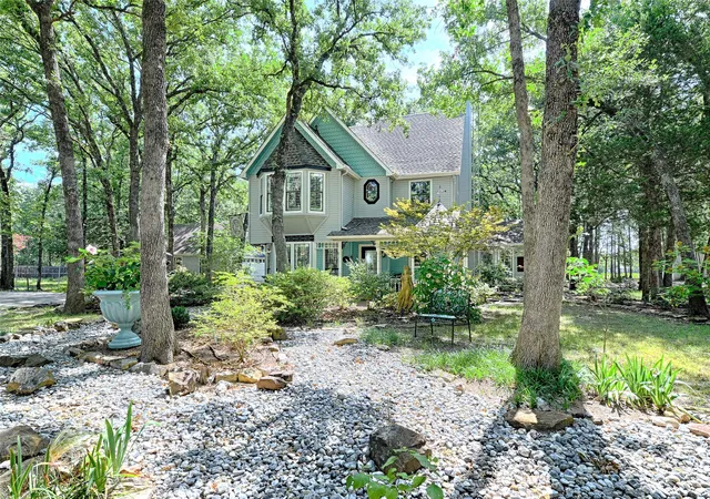 Photo 2 of Single family home for sale at 1713 Hollow Way Ln, Quinlan, TX 75474 | MLS# 21324335 | Listing updated on 2026-09-19
