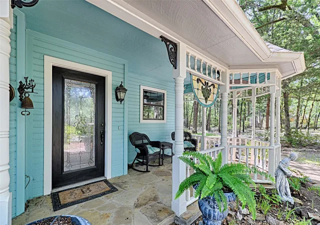 Photo 4 of Single family home for sale at 1713 Hollow Way Ln, Quinlan, TX 75474 | MLS# 21324335 | Listing updated on 2026-09-19