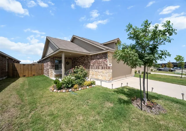Photo 1 of Sale Pending at 1438 Dovekie Dr, Forney, TX 75126 | MLS# 21320974 | Listing updated on 2026-09-05