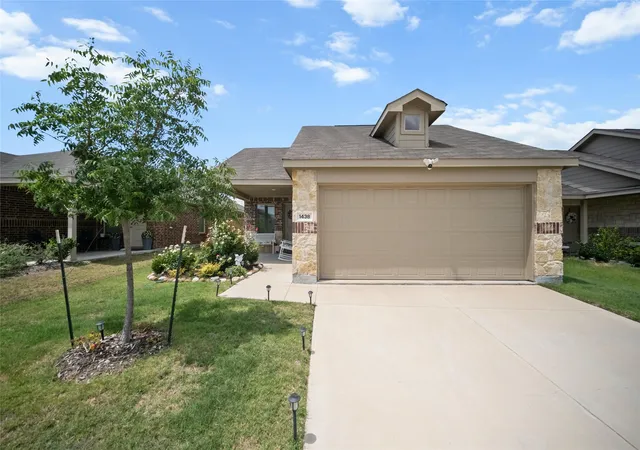 Photo 2 of Sale Pending at 1438 Dovekie Dr, Forney, TX 75126 | MLS# 21320974 | Listing updated on 2026-09-05