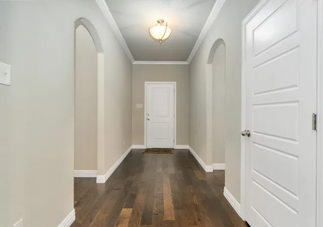 Photo 4 of Single family home for sale at 808 Chestnut Grove Dr, Cleburne, TX 76033 | MLS# 21325732 | Listing updated on 2026-07-10