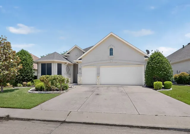 Photo 1 of Sale Pending at 9121 Perimeter St, Denton, TX 76207 | MLS# 21324892 | Listing updated on 2026-10-07