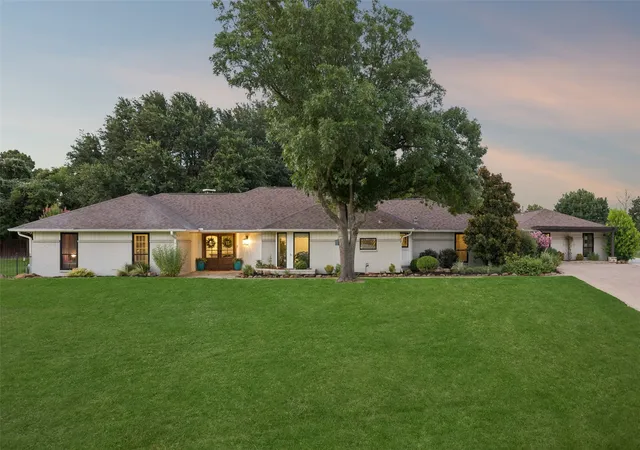 1st image of 2705 N Quail Run Ct, Southlake, TX 76092 | MLS# 21299403
