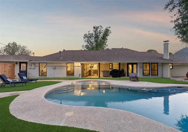 5th image of 2705 N Quail Run Ct, Southlake, TX 76092 | MLS# 21299403